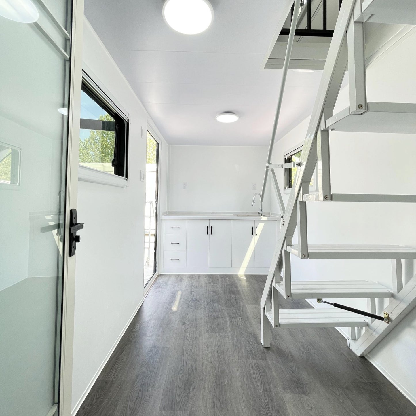 17x7 ft Tiny House with Lift Loft