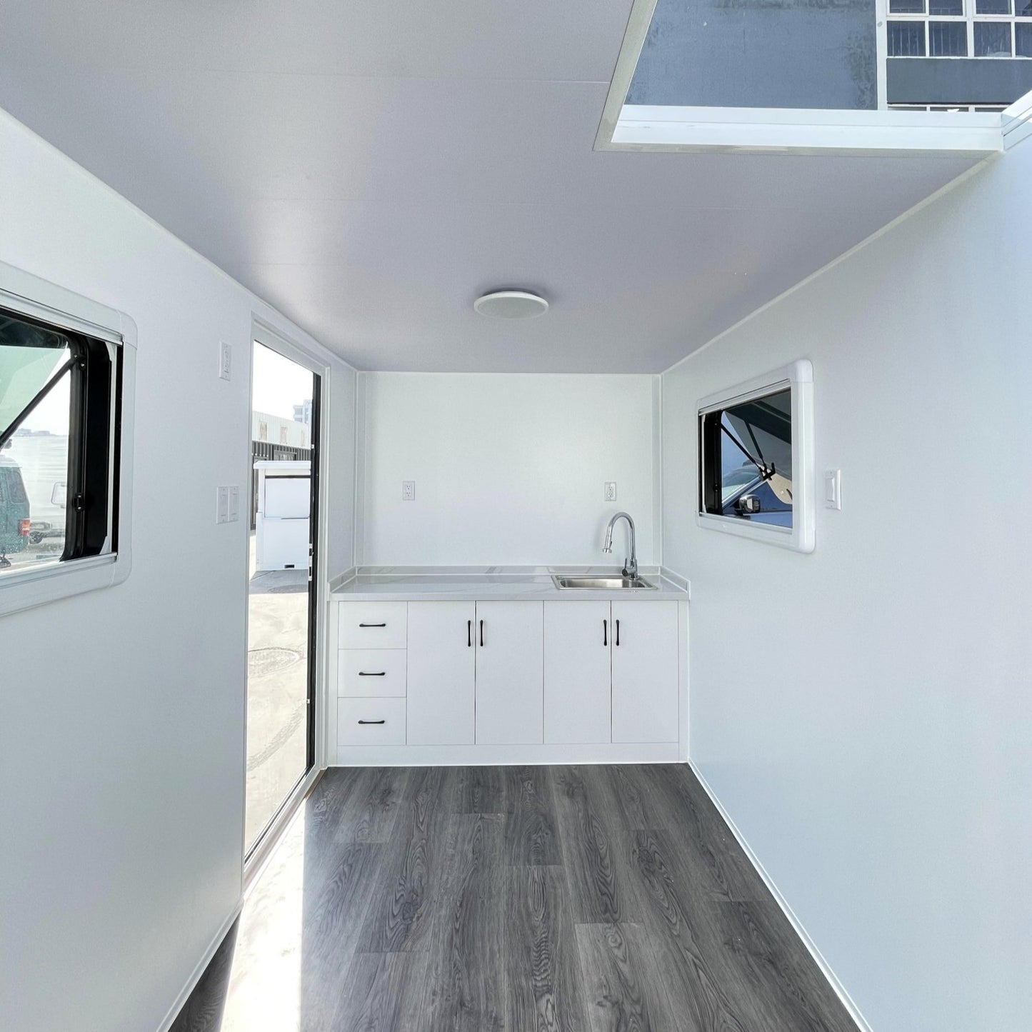 17x7 ft Tiny House with Lift Loft