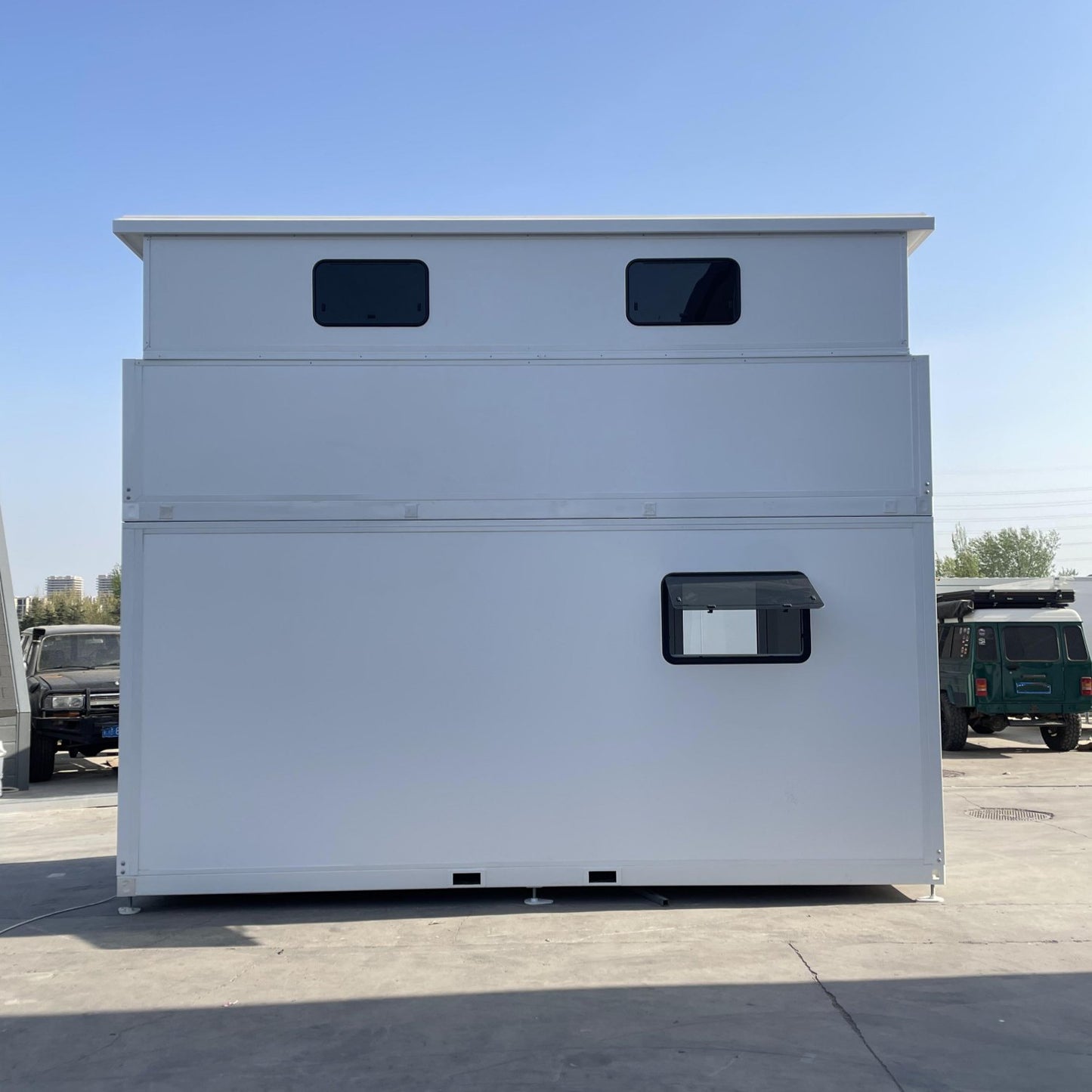17x7 ft Tiny House with Lift Loft