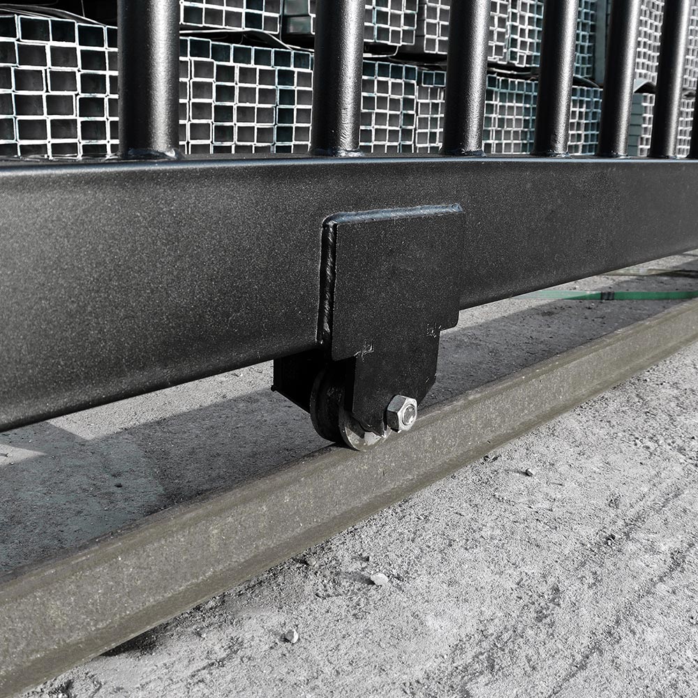 30ft sliding farm gate bottom roller track