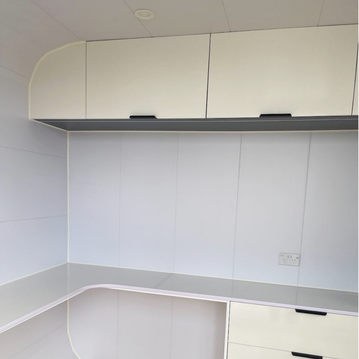 Modern Tiny Office Apple Cabin 10ft
