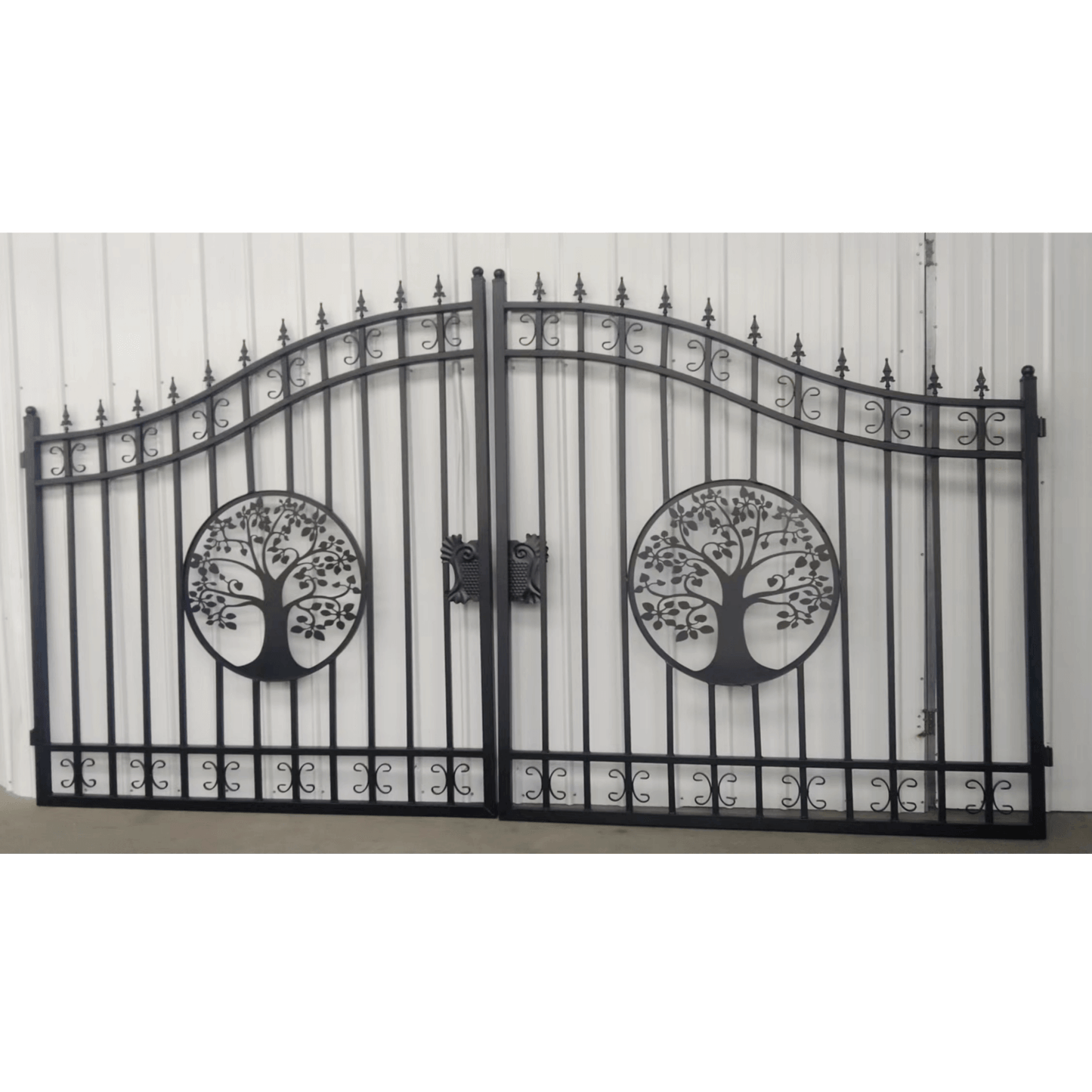 Iron Gate for Driveway #design_Tree