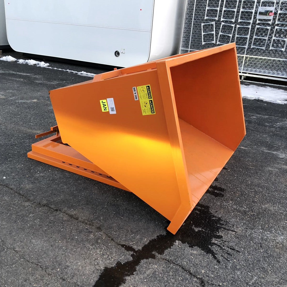Greatbear Self Dumping Hopper - 1.5 Cubic Yard#color_orange