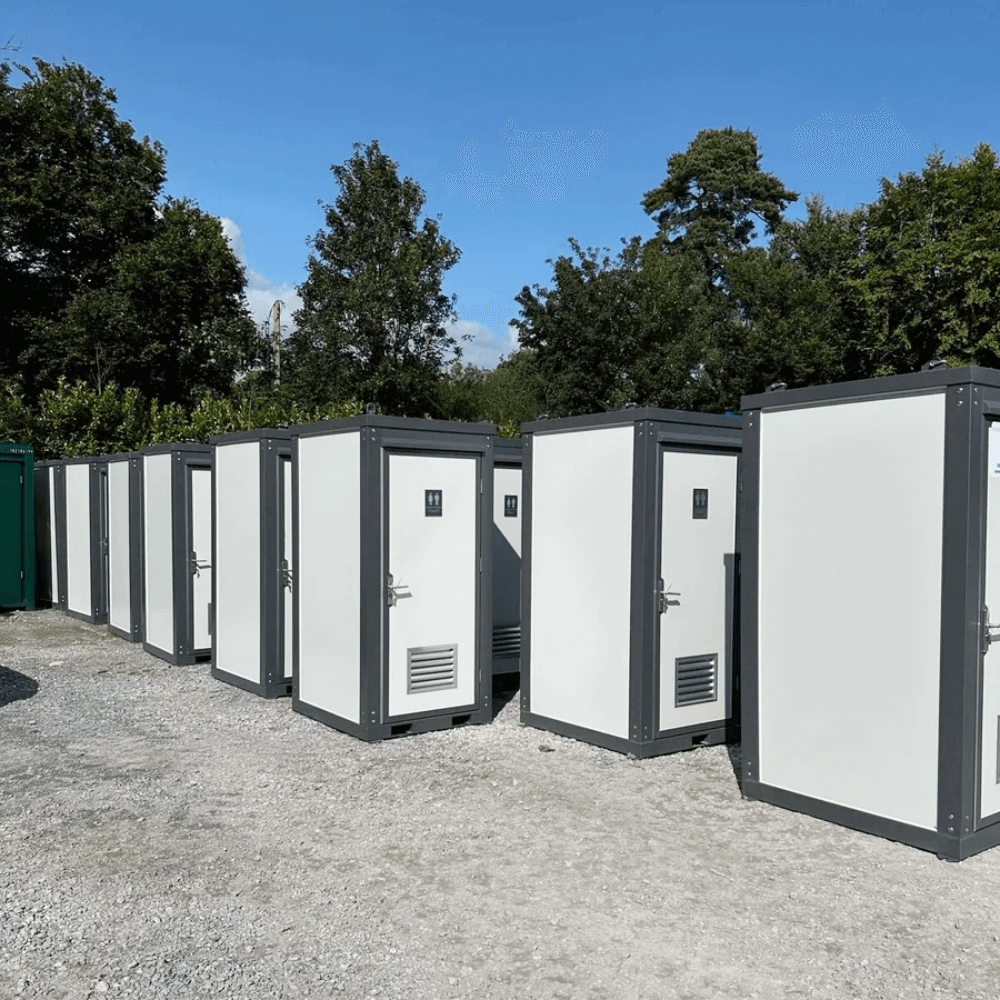 Portable Restroom w/ Sink