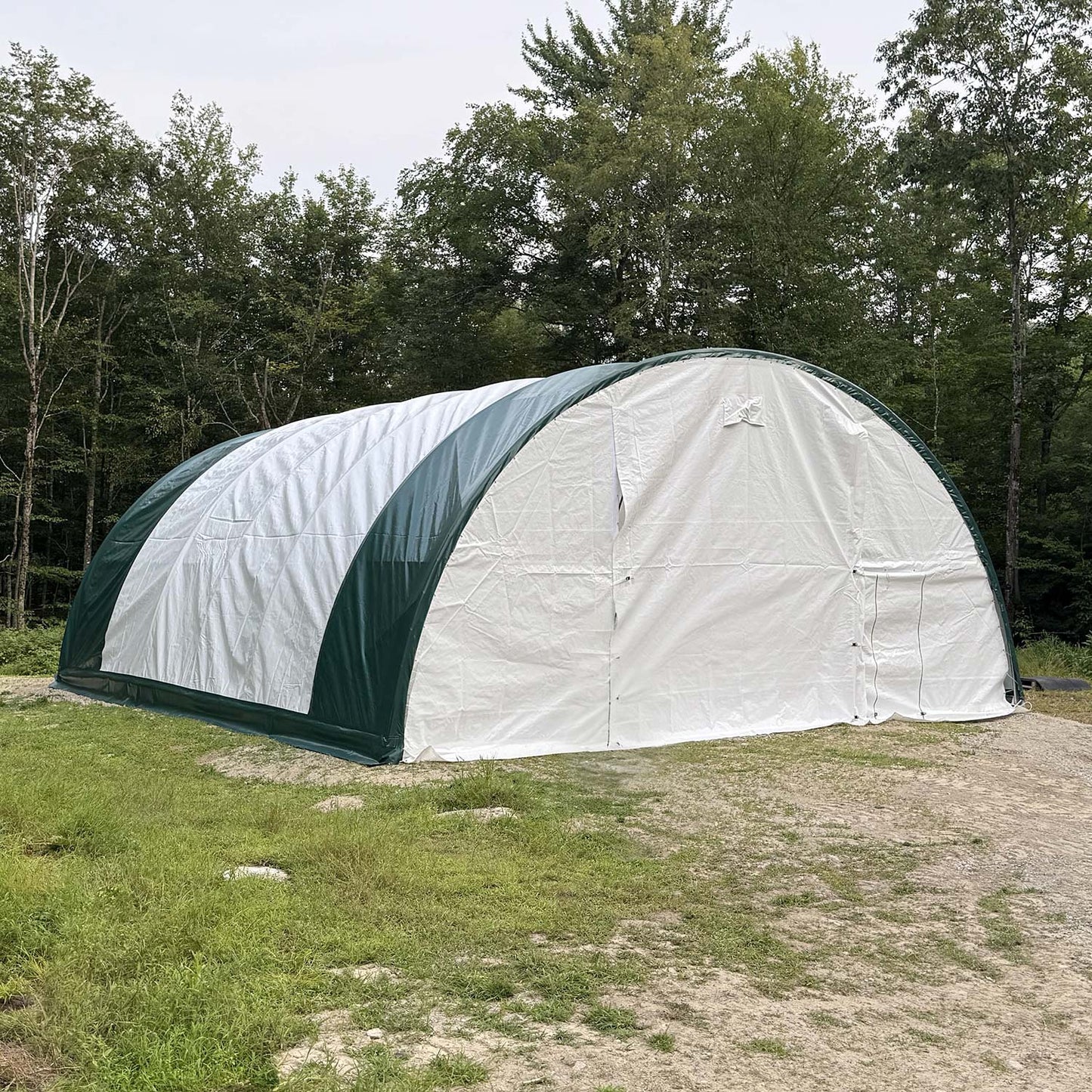 Storage shelter for outdoor storage