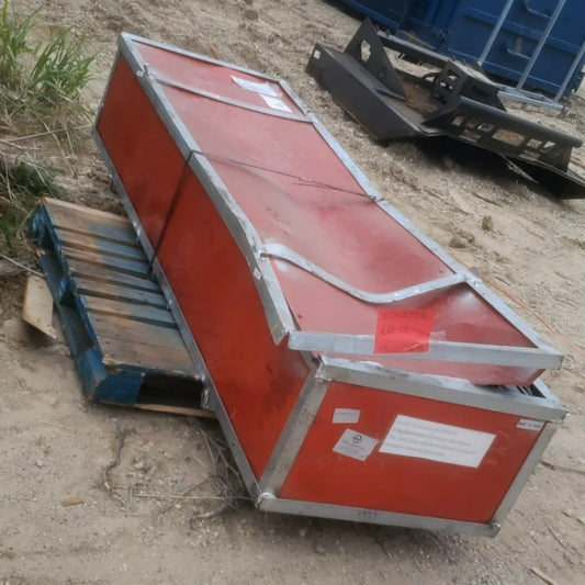 Pared Frontal con Puerta de Cabrestante para Refugio Contenedor 40'x40'x13'