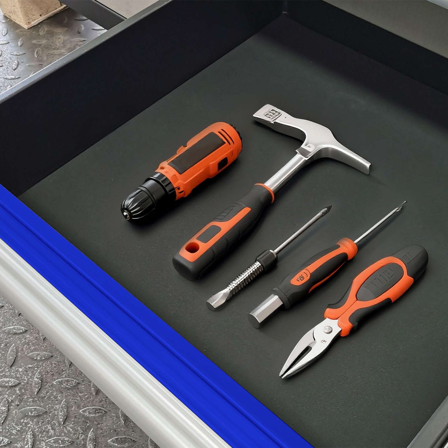 drawers with tools inside#color_blue
