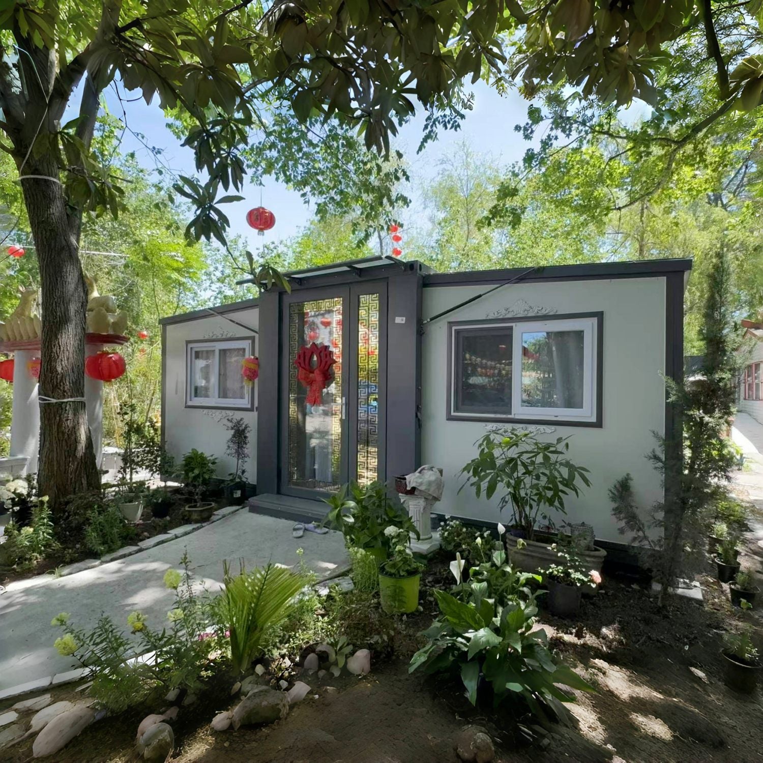 Expandable Prefab Home 19ft x 20ft-Scene