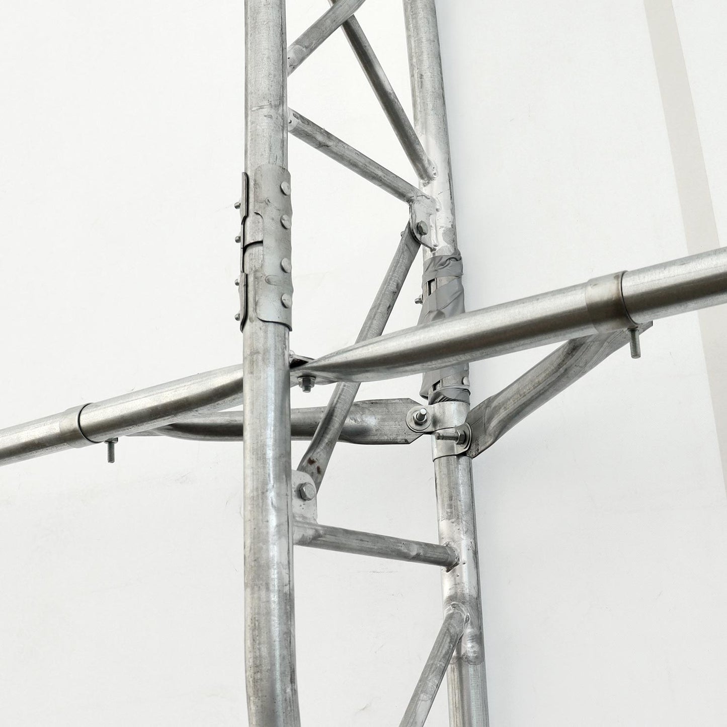 Strong frame