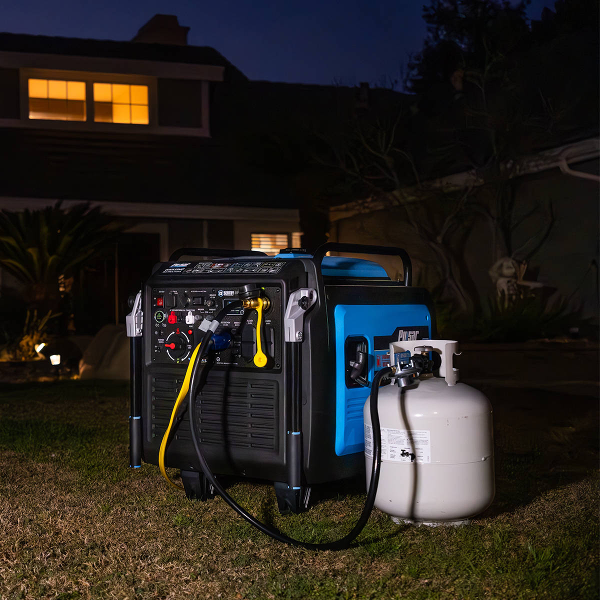 10500W-Tri-Fuel-Generator-with-CO-Alert
