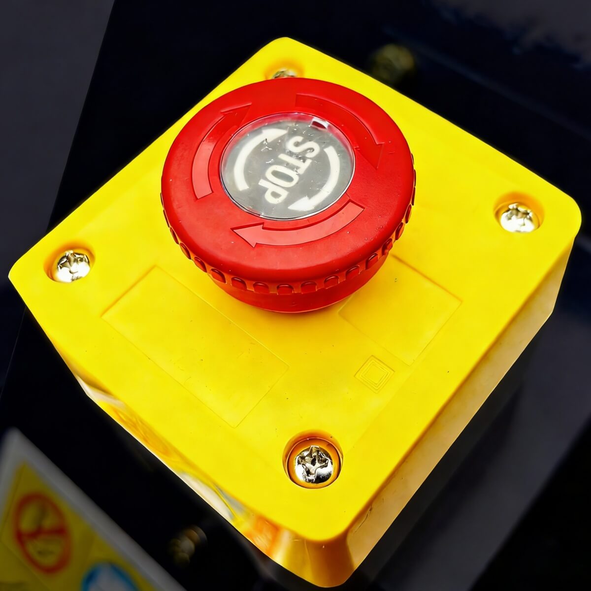 5" 15 HP 420cc Gas Powered E-start Wood Chipper