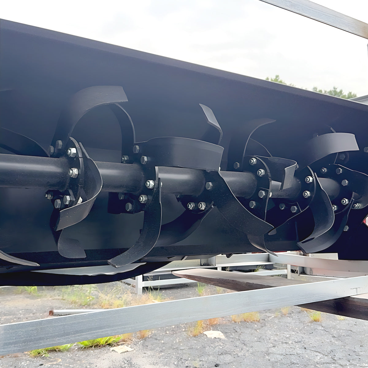 72 hydraulic skid steer rotary tiller with multiple spiral blades