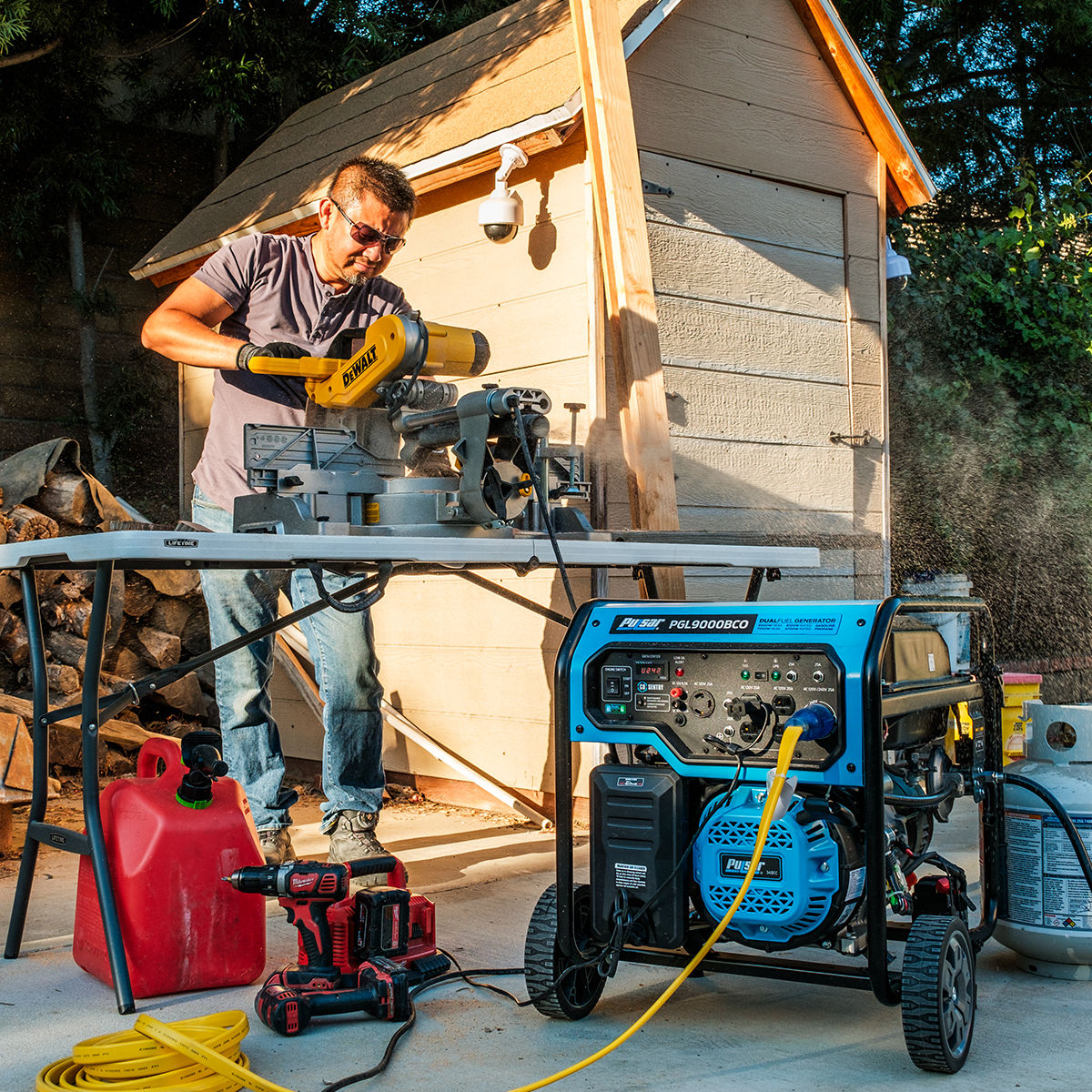 9000W-Dual-Fuel-Generator-with-CO-Sentry