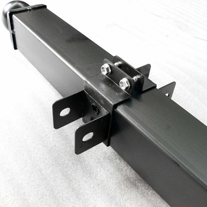 Fence-posts-with-sturdy-hinges