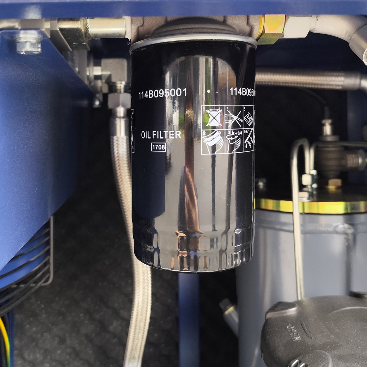 15HP Rotary Screw Air Compressor, 56 CFM, 125PSI, 230V 3PHASE 60HZ