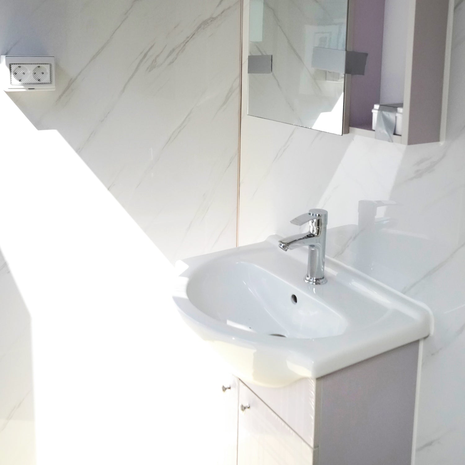 Bastone Portable Mobile Shower Room