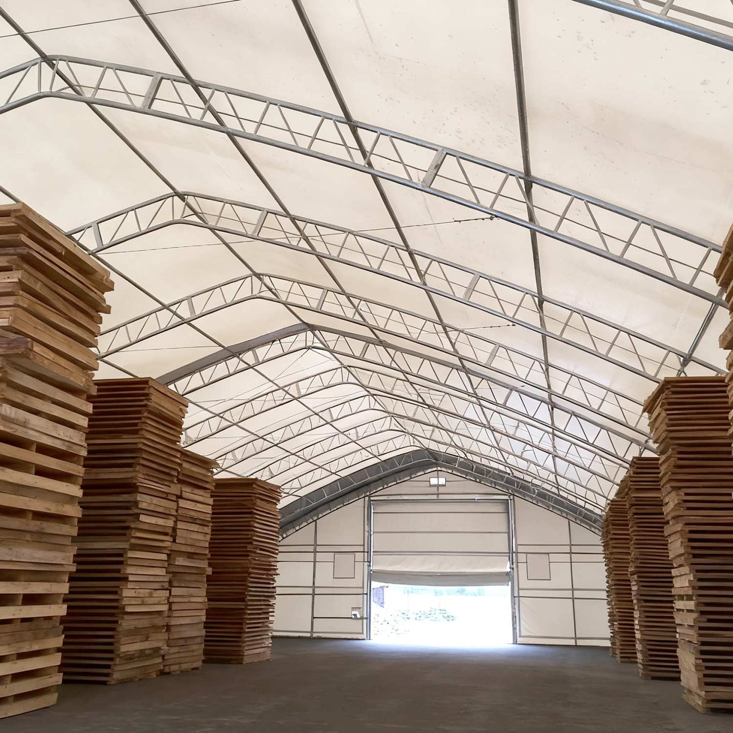 Storage shelter for warehouse storage