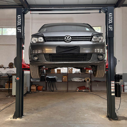 The KaTool 2 post lift is lifting a car stably