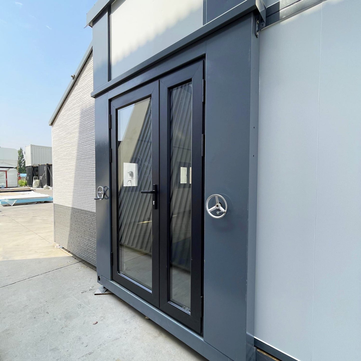 High Ceiling 19ft x 20ft Container House