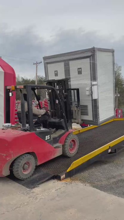 Portable Loading Dock Ramps Yard Ramp Forklift Display Video-Vertical screen