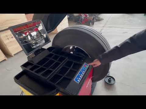 Katool KT-B795L Truck Wheel Balancer with Lift and Hood